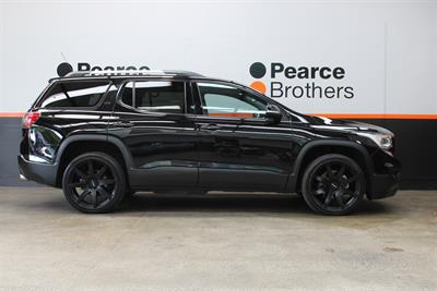 2019 Holden Acadia - Thumbnail