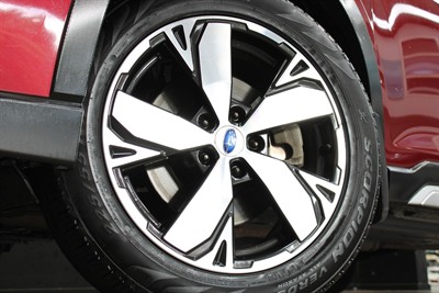 2020 Subaru FORESTER - Thumbnail