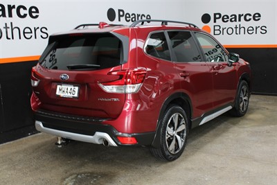 2020 Subaru FORESTER - Thumbnail