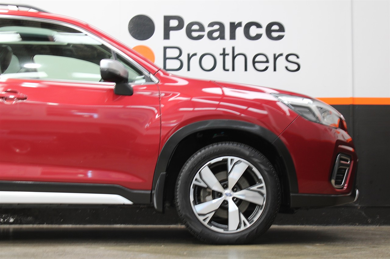 2020 Subaru FORESTER