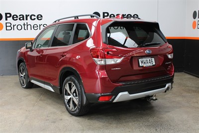 2020 Subaru FORESTER - Thumbnail