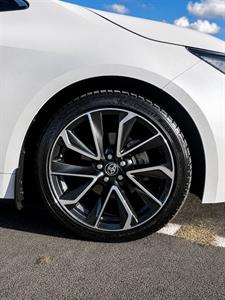2021 Toyota Corolla - Thumbnail