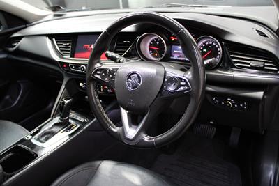 2019 Holden Commodore - Thumbnail