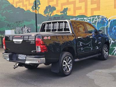 2017 Toyota Hilux - Thumbnail