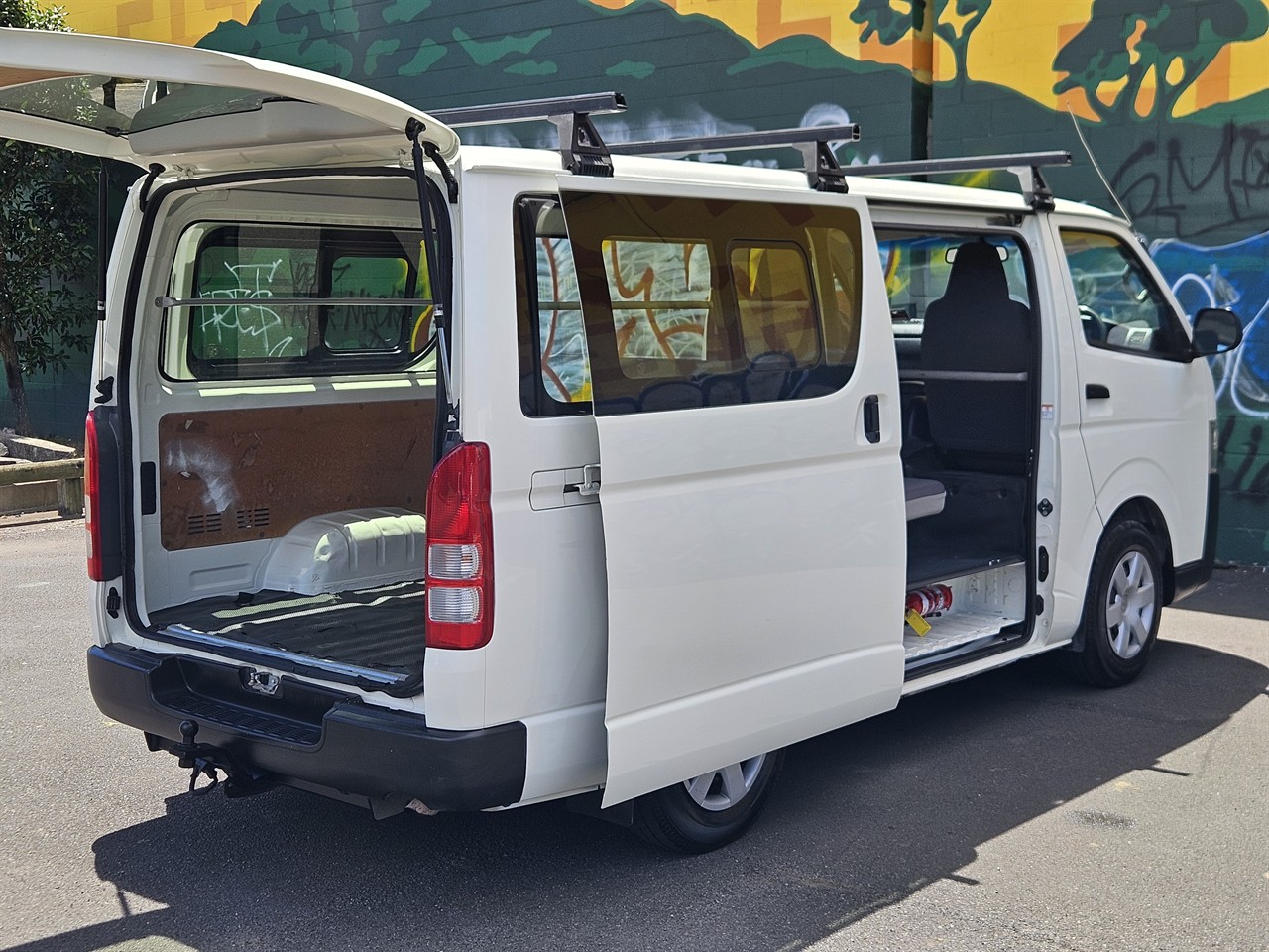 2015 Toyota Hiace