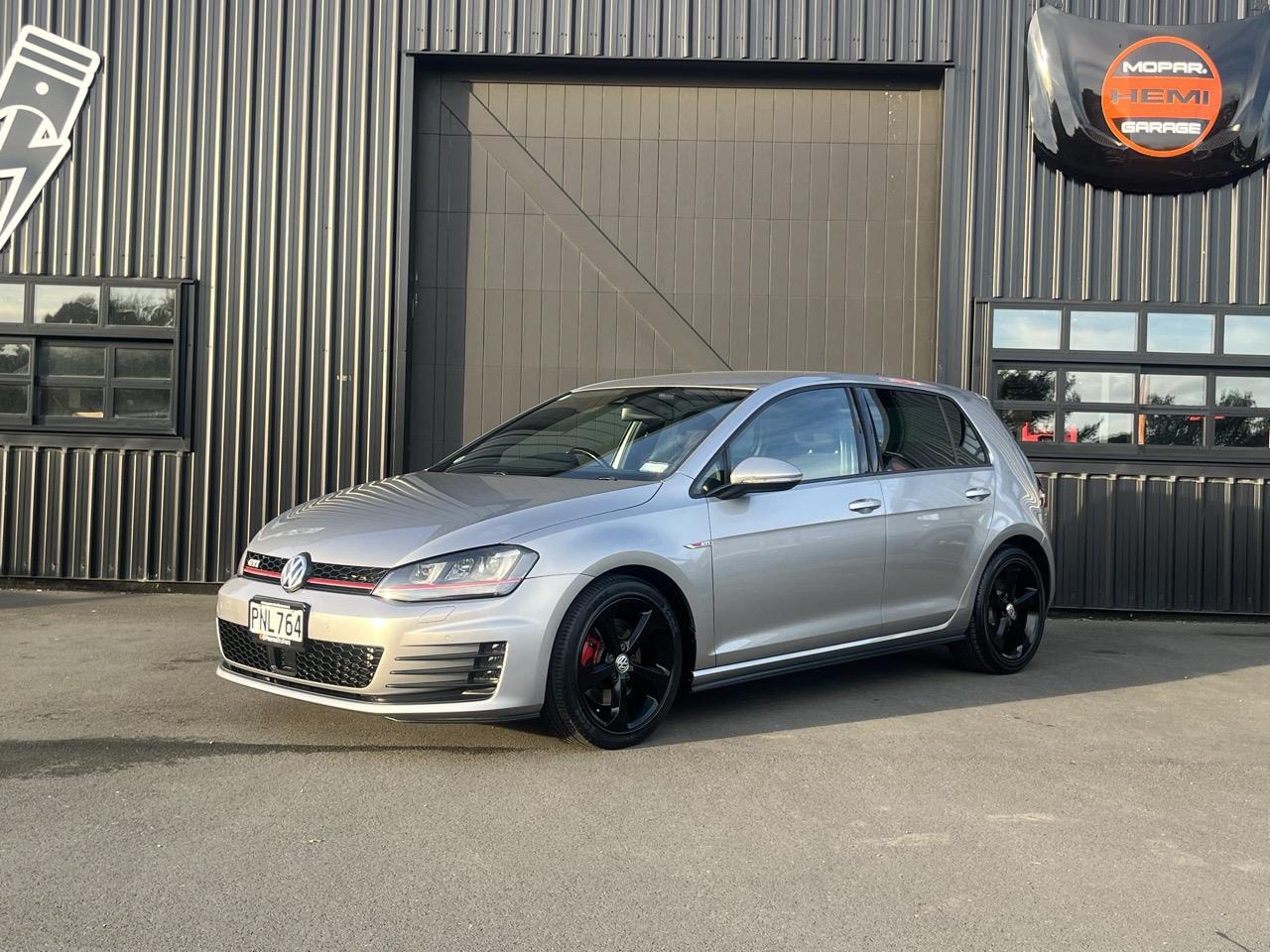 2015 Volkswagen GOLF