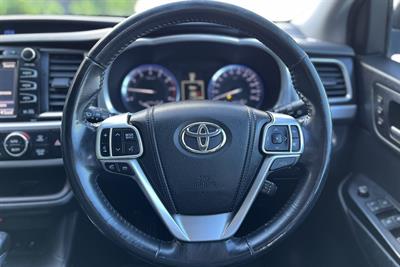 2014 Toyota HIGHLANDER - Thumbnail