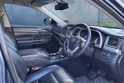 2014 Toyota HIGHLANDER - Thumbnail