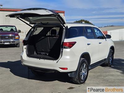 2019 Toyota Fortuner - Thumbnail