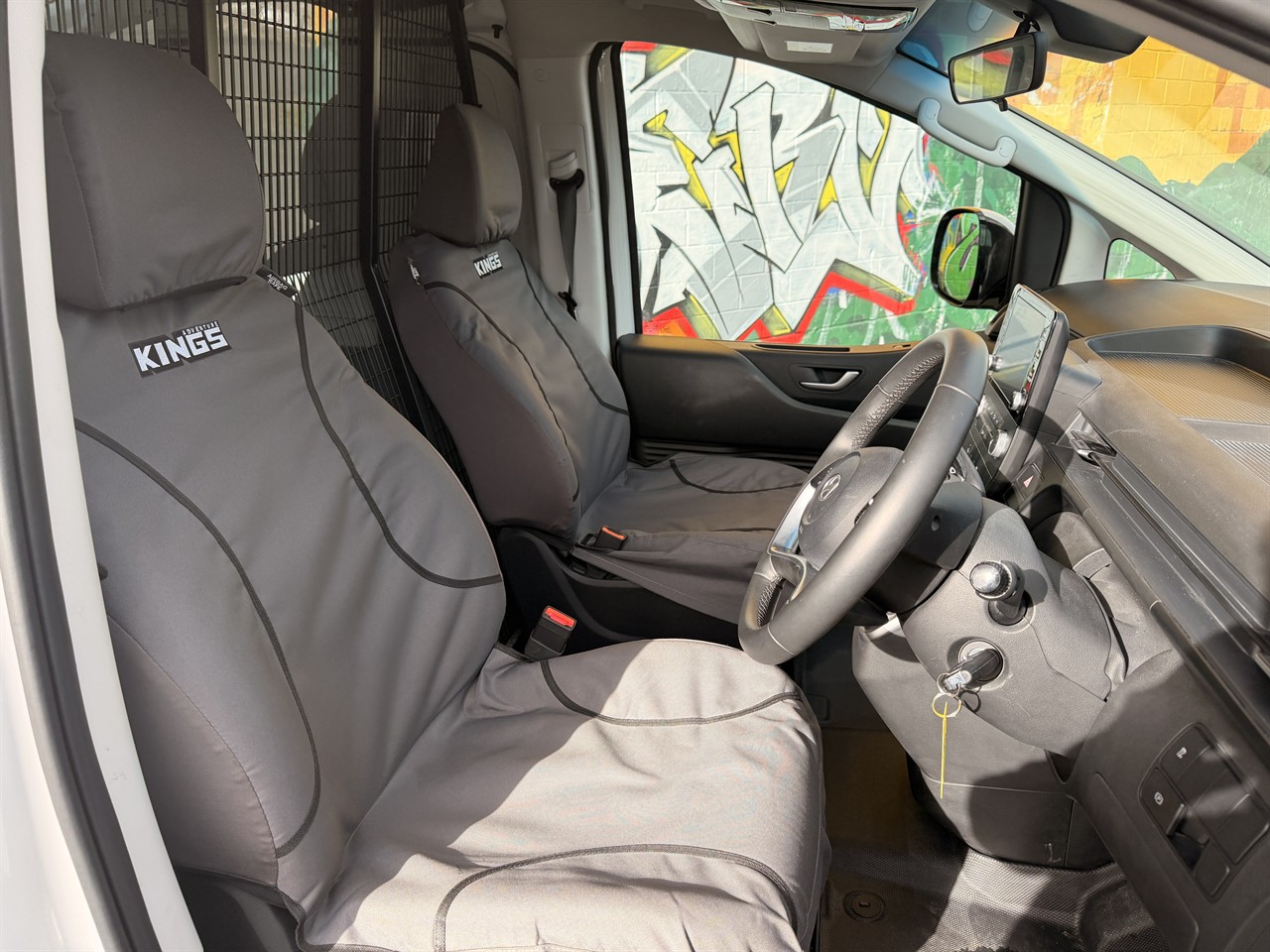 2024 Hyundai Staria