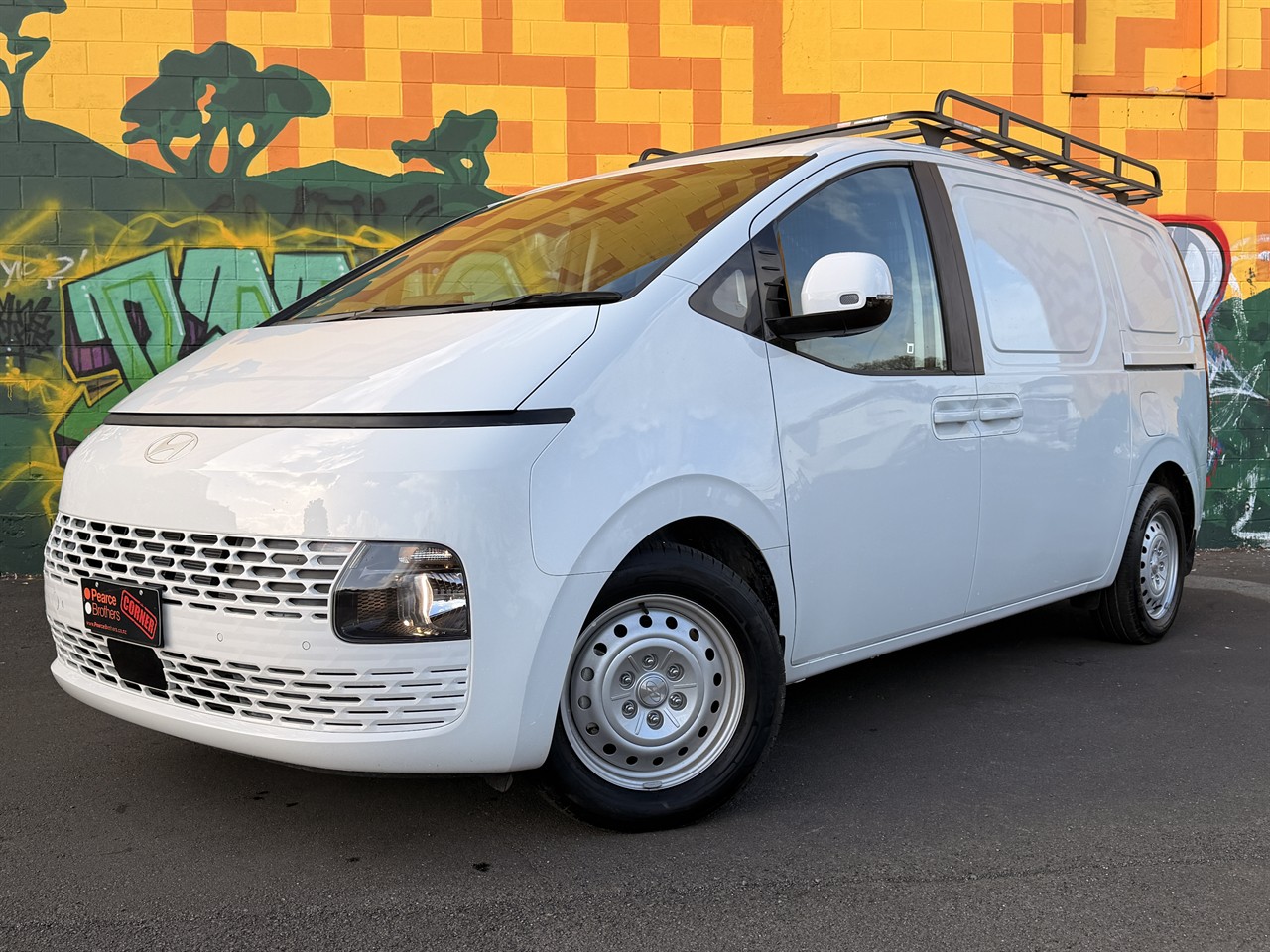 2024 Hyundai Staria