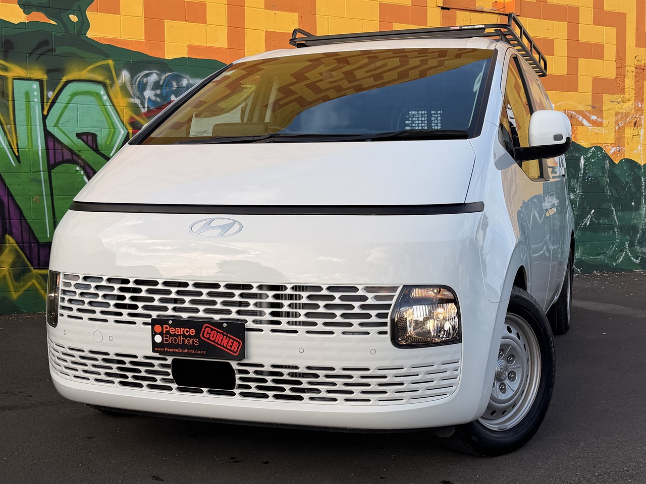 2024 Hyundai Staria