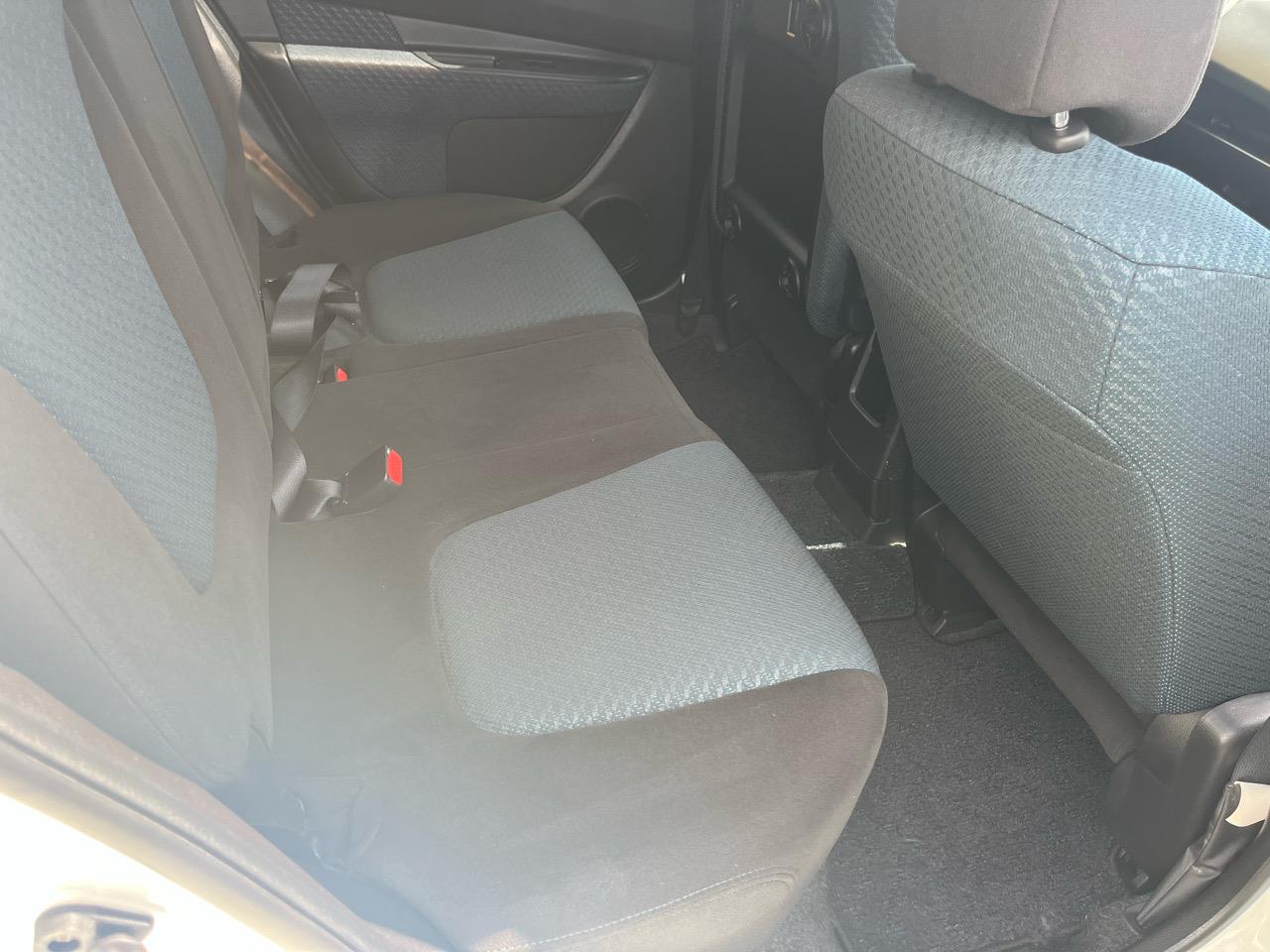 2006 Nissan Wingroad