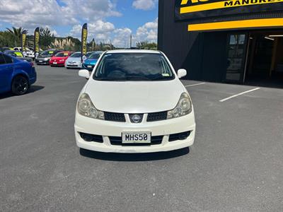 2006 Nissan Wingroad - Thumbnail