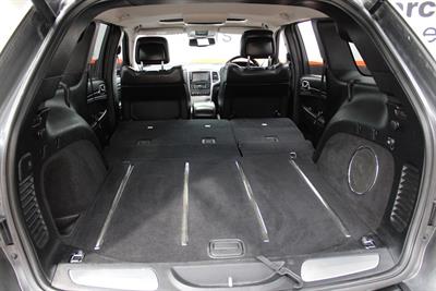 2012 Jeep Grand Cherokee - Thumbnail