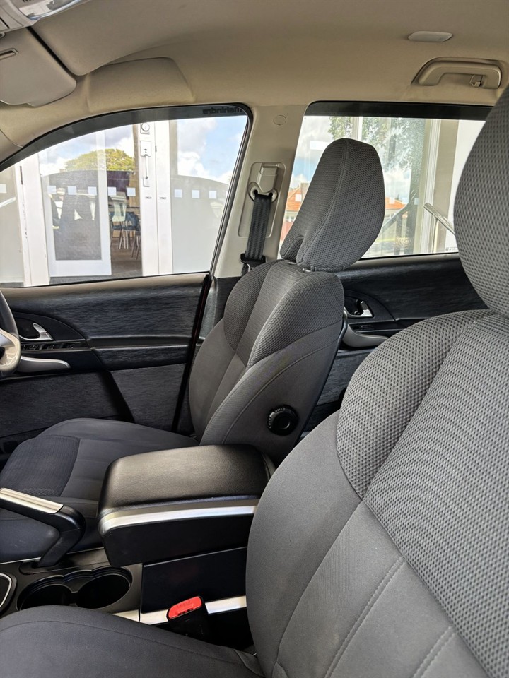 2021 Mahindra XUV500