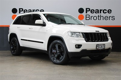 2012 Jeep Grand Cherokee - Thumbnail