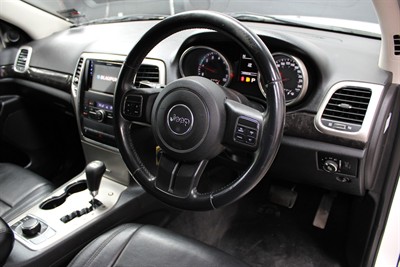 2012 Jeep Grand Cherokee - Thumbnail