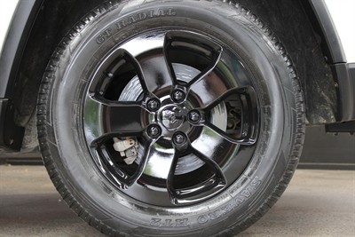 2012 Jeep Grand Cherokee - Thumbnail