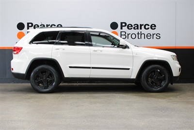 2012 Jeep Grand Cherokee - Thumbnail