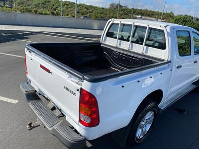 2006 Toyota Hilux - Thumbnail