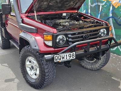 2001 Toyota Land Cruiser - Thumbnail