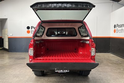 2018 Nissan Navara - Thumbnail