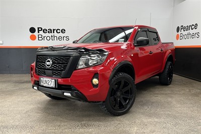 2021 Nissan Navara - Thumbnail