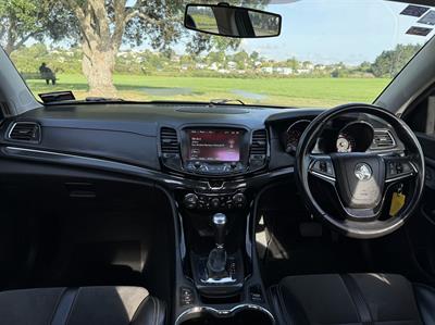 2015 Holden Commodore - Thumbnail