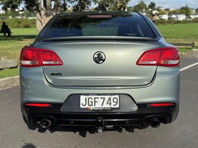 2015 Holden Commodore - Thumbnail