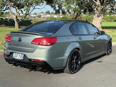 2015 Holden Commodore - Thumbnail