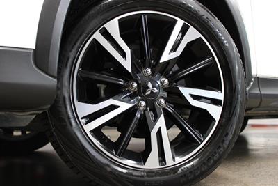 2022 Mitsubishi Eclipse Cross - Thumbnail