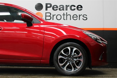 2018 Mazda 2 - Thumbnail