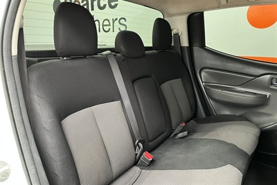 2016 Mitsubishi Triton - Thumbnail