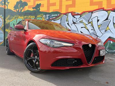 2018 Alfa Romeo Giulia - Thumbnail