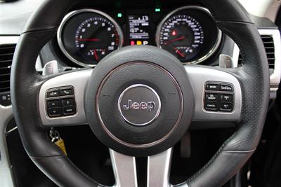 2013 Jeep Grand Cherokee - Thumbnail