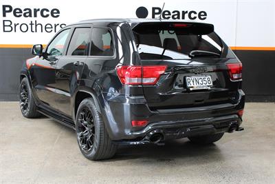 2013 Jeep Grand Cherokee - Thumbnail