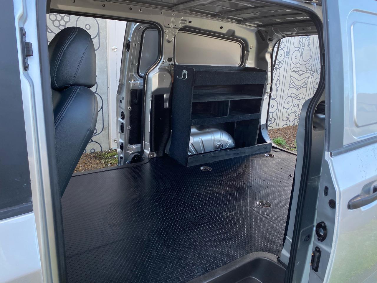 2022 LDV G10