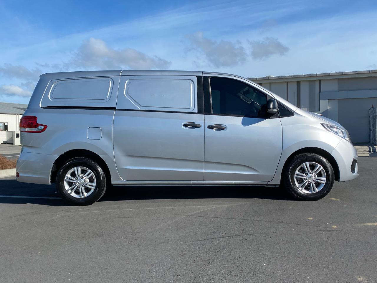 2022 LDV G10