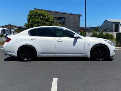 2009 Nissan SKYLINE - Thumbnail