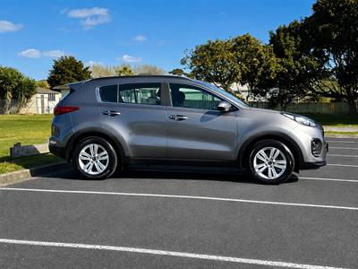 2018 Kia SPORTAGE - Thumbnail