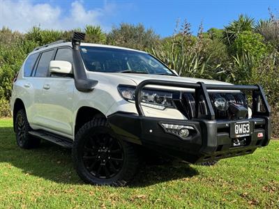 2018 Toyota Land Cruiser Prado - Image Coming Soon