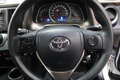 2014 Toyota RAV4 - Thumbnail