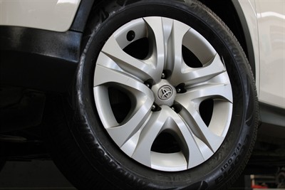 2014 Toyota RAV4 - Thumbnail