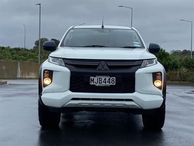 2019 Mitsubishi Triton - Thumbnail