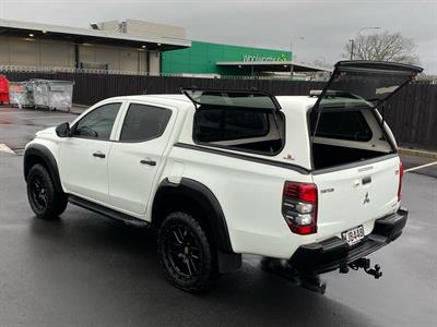 2019 Mitsubishi Triton - Thumbnail