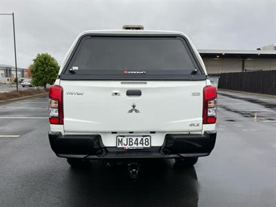 2019 Mitsubishi Triton - Thumbnail