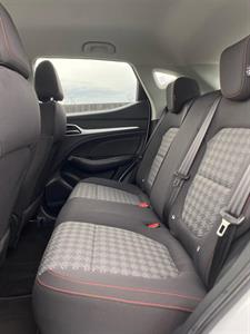 2023 MG ZS - Thumbnail