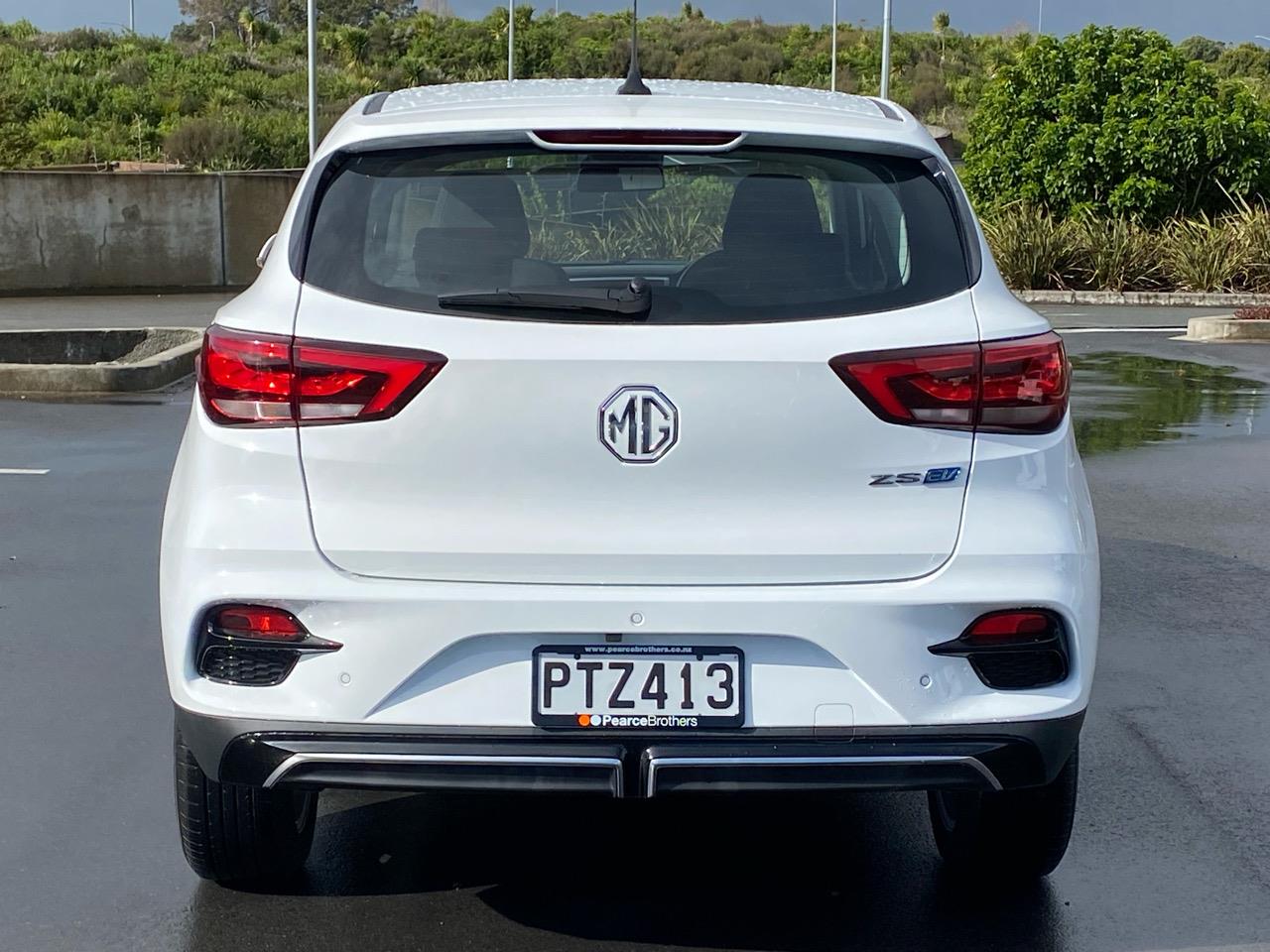 2023 MG ZS