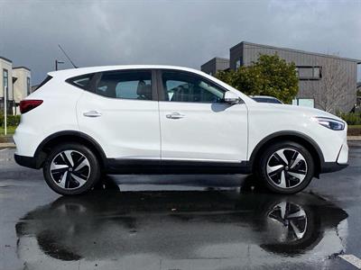 2023 MG ZS - Thumbnail